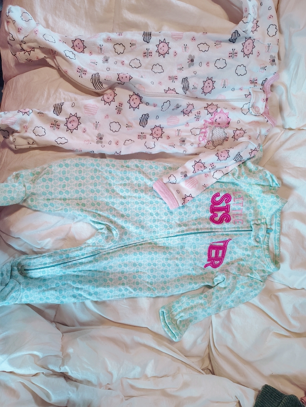 Carter's Pink Sun & Mint Patterned Sleep Set